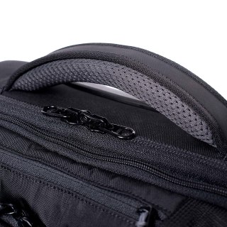 Stahlsac 22in Steel Carry-on, Black